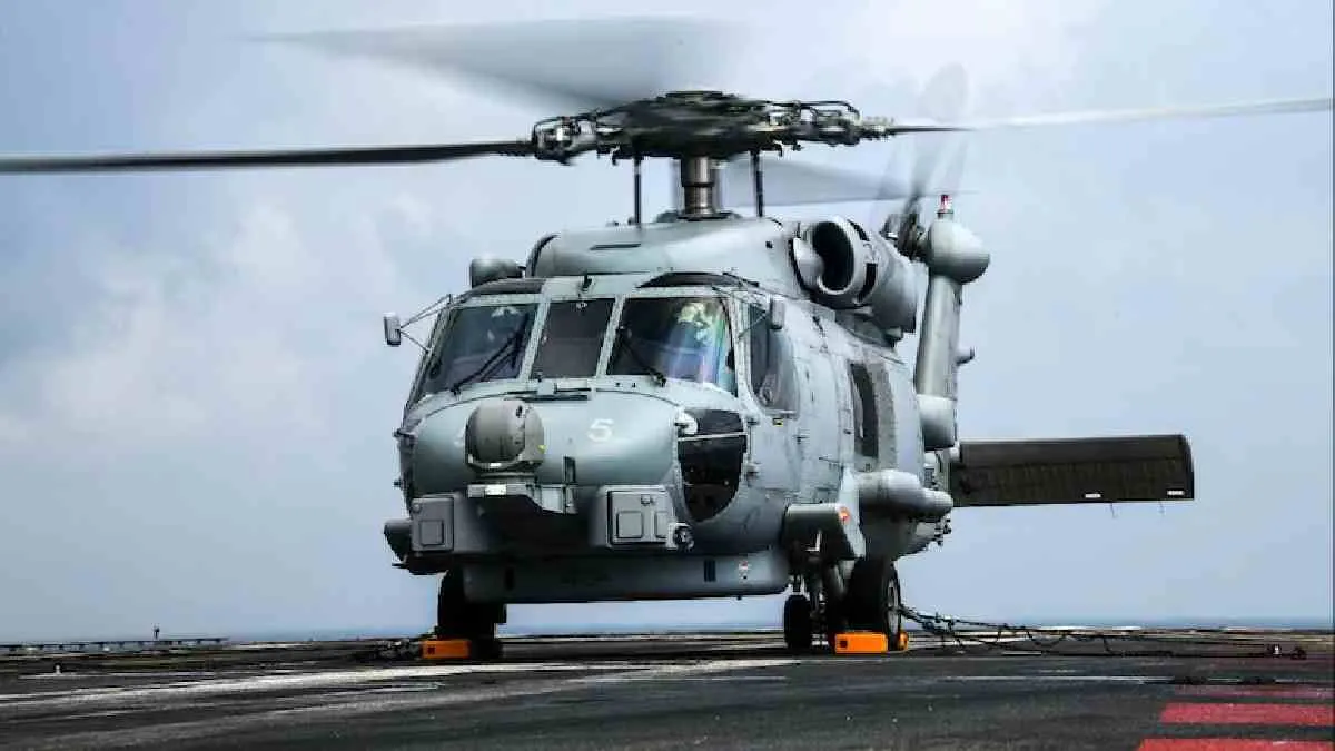 MH-60R-Seahawk-Chopper-1764412003139
